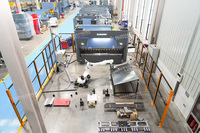 Presse plieuse CNC intelligente DP-ES Genius DA69S 200T 3200mm 8+1 axes avec bras robotisé pour le traitement flexible de tôles