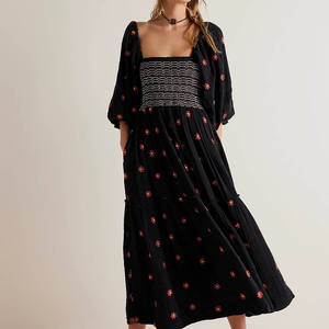 Robe longue de Bohème en coton et lin personnalisée Robe grecque personnalisée à la mode Robes sexy à col en V et dos ouvert pour femmes/ - Product Image 1