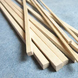 Stecche per bastoncini di legno Paulownia quadrate rotonde dirette in fabbrica per modello di spazio per l'edilizia di artigianato fai-da-te per studenti
