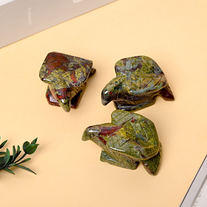 Vente en gros de sculptures d'aigle en cristal naturel de haute qualité pour la décoration intérieure - Product Image 3