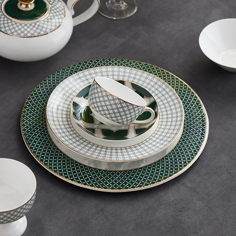 PITO HoReCa customized Royal flower design fine bone china appetizer porcelain plates sets for hotel restaurant
