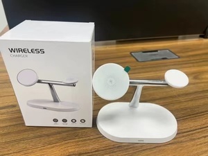 Cargador Inalámbrico Magnético N1 de 15W, Estación de <span class=keywords><strong>Carga</strong></span> 3 en 1 para Teléfonos 15, 14, 13 <span class=keywords><strong>Pro</strong></span> Max, para iWatch y para <span class=keywords><strong>AirPods</strong></span> - Product Image 5