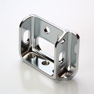 บริการผลิตชิ้นส่วนโลหะแผ่นขึ้นรูปตามแบบที่กำหนดเอง ความแม่นยำสูง ขัดเงาเหมือนกระจก  ขายึดสแตนเลสชุบโครเมียม ชิ้นส่วนโลหะปั๊มขึ้นรูป - Product Image 6