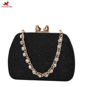 Sacs de soirée de luxe pour femmes, nouvelle collection, pochettes tendance, sacs de soirée scintillants en cristal et diamant, sacs en forme de coussin, commande en gros mixte prête à expédier - Product Image 1