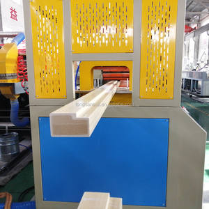 Doble cavidad de PVC WPC puerta sólida perfil de marco de la fabricación de la máquina con CE el mejor <span class=keywords><strong>precio</strong></span> en China - Product Image 4