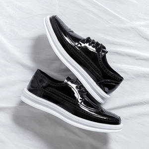 Zapatos Formales de Negocios de Lujo Hechos a Mano en Cuero Suave y Cómodo de Estilo Italiano, Zapatos de Boda de Alta Calidad, Tendencia de Moda, Flexibles - Product Image 2