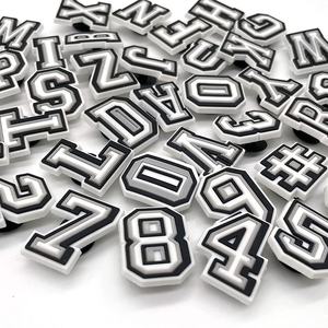 Groothandel Mode Klomp Schoenen Accessoires Rubber PVC Schoenen <span class=keywords><strong>Charms</strong></span> DIY Schoenen Decoratieve Patch Letter Alphabet en Cijfers Decoratie - Product Image 2
