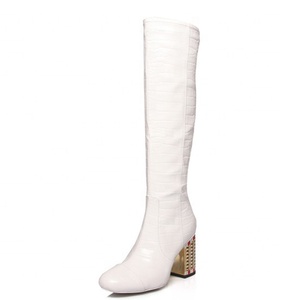 Botas de tacón grueso doradas de lujo para mujer, botas altas hasta la rodilla con punta cuadrada y tacones delicados para dama - Product Image 2