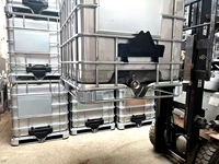 Prix d'usine 500L 1000L 1200L 1500L Réservoir IBC en acier inoxydable pour le stockage de lait de boisson à l'eau