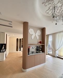 Décoration de Luxe pour la Maison : Dressing et Armoire sur Mesure de Style Français pour Villa, Meubles Intégrés pour Toute la Maison - Product Image 4