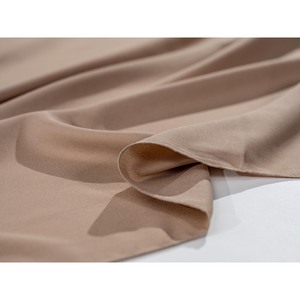 Pañuelo Cuadrado de Crepé Liso Miss Color 110x110 cm, Suave al Tacto, Ligero, Transpirable, Hijab de Poliéster Premium, Chifón Casual - Product Image 2