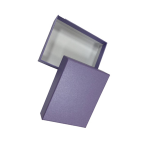 Cajas de Regalo Rígidas Personalizadas en Morado con Diseño Extraíble, Recubrimiento UV, Grabado en Relieve y Laminado Mate para Empaque de <span class=keywords><strong>Calcetines</strong></span> y Pieles - Product Image 4