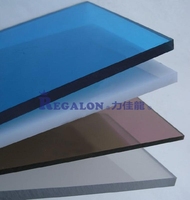 Feuille solide en polycarbonate pour les hangars de stationnement de voiture et les feuilles de soleil en relief de PC de balcon pour l'usage extérieur