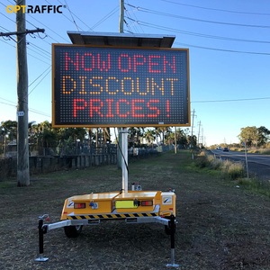 EN12966 Remorque à message variable de gestion du trafic VMS à énergie solaire 5 couleurs - Product Image 2