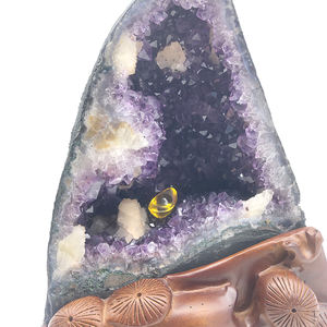 Grotte <span class=keywords><strong>géante</strong></span> de cristal naturel de haute qualité en gros, grande <span class=keywords><strong>géode</strong></span> <span class=keywords><strong>d</strong></span>'<span class=keywords><strong>améthyste</strong></span> brésilienne pour la <span class=keywords><strong>d</strong></span>écoration - Product Image 5