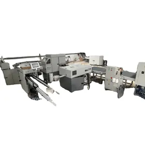 Automatic spinning yarn packing system with bag formation and filling stacking labeling machine