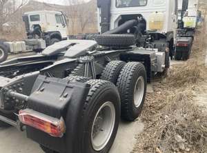 รถบรรทุกหัวรถแทรคเตอร์10ล้อใหม่ไซโนทรัค40ตันยูโร2 sinotruk รถบรรทุกสำหรับงานหนักพวงมาลัยซ้าย - Product Image 2