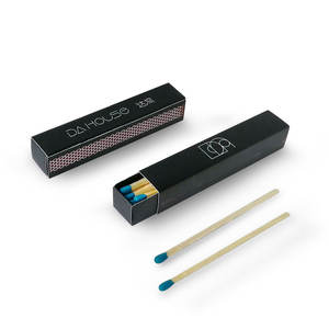 Fiammiferi in Legno di Alta Qualità Stampati a Caldo UV Personalizzati in Scatola Lunga Bianca con Fiammiferi Lunghi per Candele Ideali per Hotel - Product Image 6