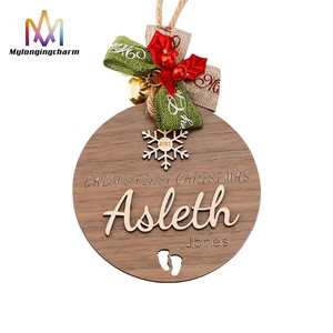 Piccolo albero di natale pendenti in legno nome personalizzato ornamenti natalizi decorazioni <span class=keywords><strong>per</strong></span> le feste - Product Image 1