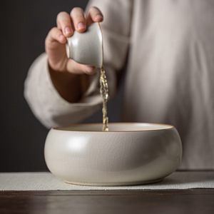 Chinese Retro Ru Kiln <b>Tea</b> Washer Large Ceramic Water Bowl Beige Porcelain Cup Washer For <b>Tea</b> <b>Set</b> Household Use - Product Image 5