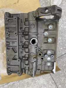 Cilindro de Alta Precisión Certificado de Calidad Premium V2607 V2607-T para Equipos Industriales, Bloque Corto de Cilindro para Kubota - Product Image 3