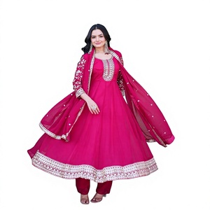 Nouvelle Robe de Soirée Exquise et Exclusive avec Broderie Zari et Sequins, Effet Fleurissant, et Ensemble Dupatta – Tenue Élégante pour Fêtes et Cérémonies - Product Image 1