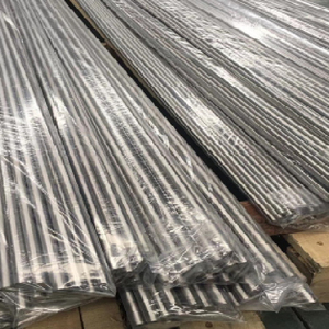 قضبان وأعمدة من الفولاذ المقاوم للصدأ المستدير Aisi 201 303 430 317 329 347 630 416 410 <span class=keywords><strong>420</strong></span> 904l 316l 310s 2507 316 304 - Product Image 6