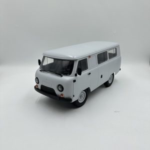 รถบังคับวิทยุ SJY 1:12 WPL UAZ-452 รุ่นใหม่ ปี 2026 รถบรรทุก 2.4GHz 4WD ขับเคลื่อนสี่ล้อ สำหรับวิ่งออฟโรด ตัวถังโลหะ ไฟ LED ของเล่นสำหรับผู้ใหญ่และเด็ก - Product Image 5