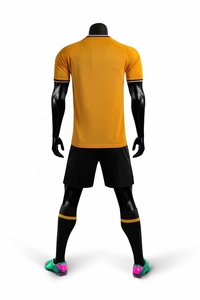 Custom team soccer Football soccer jersey breathable wear set made in China - Product Image 2