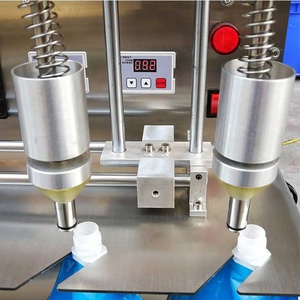 FillinMachine 2 Têtes 5000ml Semi Automatique Jus Boisson Lavage Liquide Détergent Bec Poche <span class=keywords><strong>Machine</strong></span> De Remplissage <span class=keywords><strong>Prix</strong></span> Usine - Product Image 5