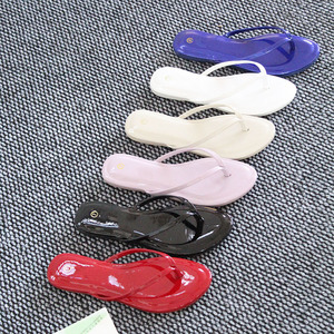 Fashionable and Popular Casual Slip-on Wholesale Outdoor <b>Beach</b> Women's Sandals and slippers Lightweight Durable Women's Sandals - Product Image 1