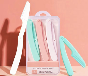 Juego de 3 Cuchillas Plegables para Cejas con Logotipo Personalizado, Kit de Recortador de Vello Facial - Product Image 4