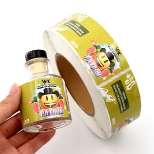 Etiqueta de botella de bebida de vinilo adhesivo impermeable personalizado etiquetas de rollo personalizadas para botellas de vidrio