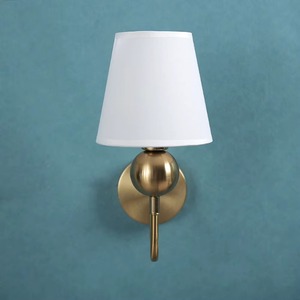 โคมไฟติดผนังสไตล์นอร์ดิกสไตล์มินิมอลพร้อมผ้าลินินสีทองที่สร้างสรรค์และแต่ละชิ้นเหมาะสำหรับการศึกษาห้องนอนห้องนั่งเล่นและทางเดิน - Product Image 3