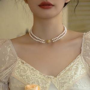 Collar de Perlas de Agua Dulce de Doble Capa Estilo Retro Francés para Mujer, Cadena para Clavícula con Vestido Ligero de Lana, Joyería de Perlas para Mujer - Product Image 5