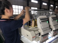 YunFu happy japon machine à coudre et à broder 2 têtes 12 15 aiguilles machine à broder chapeau bon marché