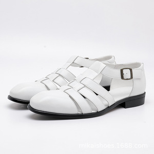 New Arrival Men's Oversized Vintage Buckle Roman <b>Sandals</b> Casual Breathable Leather <b>Sandals</b> Outdoor Beach Comfortable - Product Image 1