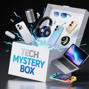 Mystery Box Electronics Producto 3C de alta calidad 100% Sorpresa Nuevo reloj inteligente ciego Navidad IOS <span class=keywords><strong>Linux</strong></span> 5G Teléfono inteligente - Product Image 1
