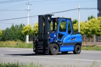 Elektrischer Gabelstapler - 3,5T Tragfähigkeit 6m Hubhöhe CE/ISO9001 Zertifiziert IP54 Wasserdicht Lithium-Batterie AC-Antrieb
