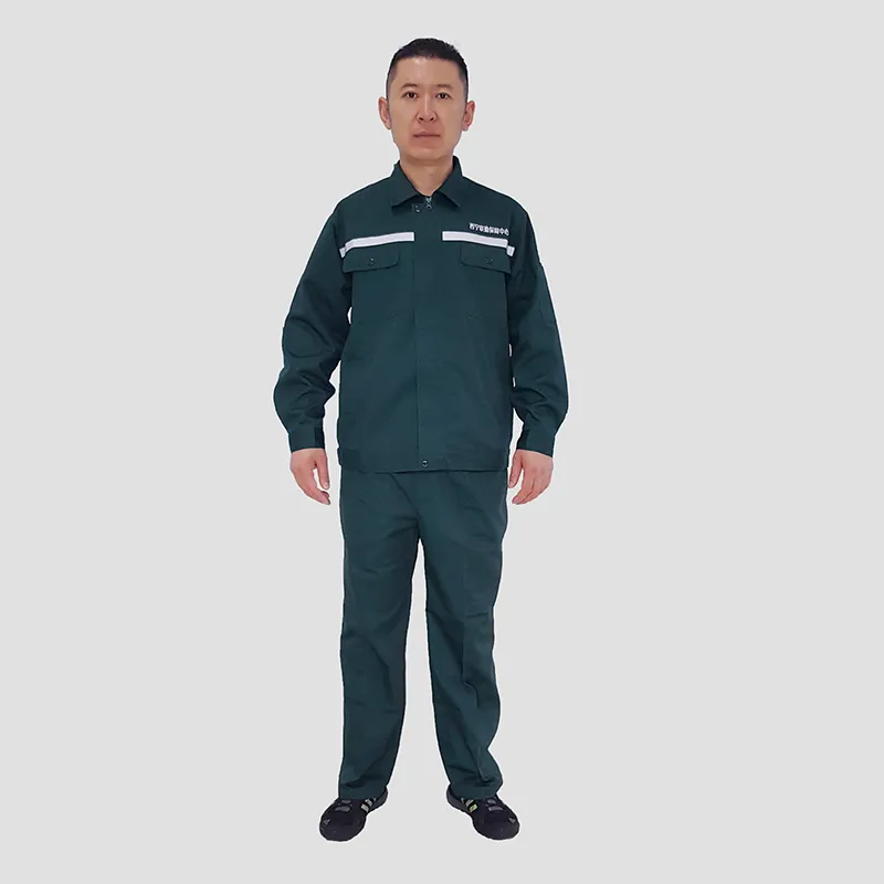 The manufacturer directly sells dark green labor protection uniforms  work jacket with reflective strips