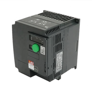 Variateur de fréquence ATV320U22M3C 2,2 kW triphasé 200-240 V IP20 VFD compact pour l'automatisation industrielle - Product Image 4