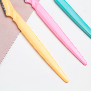 Herramienta de Maquillaje de Alta Calidad al por Mayor, Depiladora de <span class=keywords><strong>Cejas</strong></span> con Mango Recto, Cuchillas Afiladas de Acero Inoxidable para <span class=keywords><strong>Mujer</strong></span> - Product Image 3