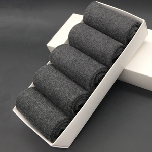 Meias Personalizadas de Algodão Preto Respirável para Homens, Conjuntos de Meias Formais para Traje - Product Image 5