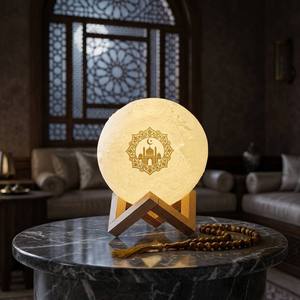 Lámpara LED Islámica con Diseño de Mezquita, Base de Madera, Control Táctil, Alimentación USB, Luz Decorativa para Sala de Oración - Product Image 1