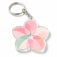 Porte-clés en acrylique transparent personnalisé OEM, design fleur à cinq pétales, anneau métallique, fournisseur en gros de marchandises florales personnalisées