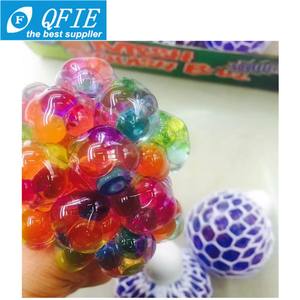 Pelota Antiestrés de Goma con Forma de Uva, de 5.0 cm, con Cuentas de Colores, con Cubierta de Plástico - Product Image 3