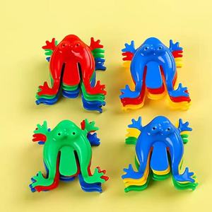 Jouets grenouilles sauteuses en plastique, couleurs assorties, vente en gros, cadeaux de fête très demandés pour garçons et filles, pour anniversaires - Product Image 2