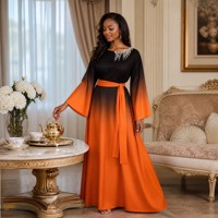 Robe modeste à manches évasées avec design dégradé de couleur et détails métalliques pour femmes musulmanes, occasions de fête et de festival, abaya en polyester ODM