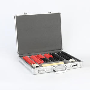 Étui à lentilles optométriques en plastique Sl158, rectangulaire rouge, diamètre 26 mm, pour test et ajustement de lunettes, printemps 2023, fabriqué au Jiangsu - Product Image 5