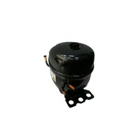 Compresseur S96CY1 : R600a, haute efficacité, stable, compact 7,4 kg. Idéal pour les mini-réfrigérateurs et congélateurs. Qualité fiable, longue durée de vie